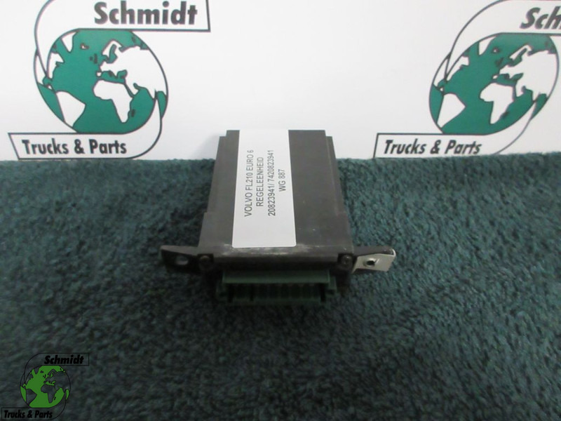 Volvo FL210 20823941 / 7420823941 REGELEENHEID EURO 6 - Sistema elétrico por Camião: foto 1 Volvo FL210 20823941 / 7420823941 REGELEENHEID EURO 6 - Sistema elétrico por Camião: foto 1