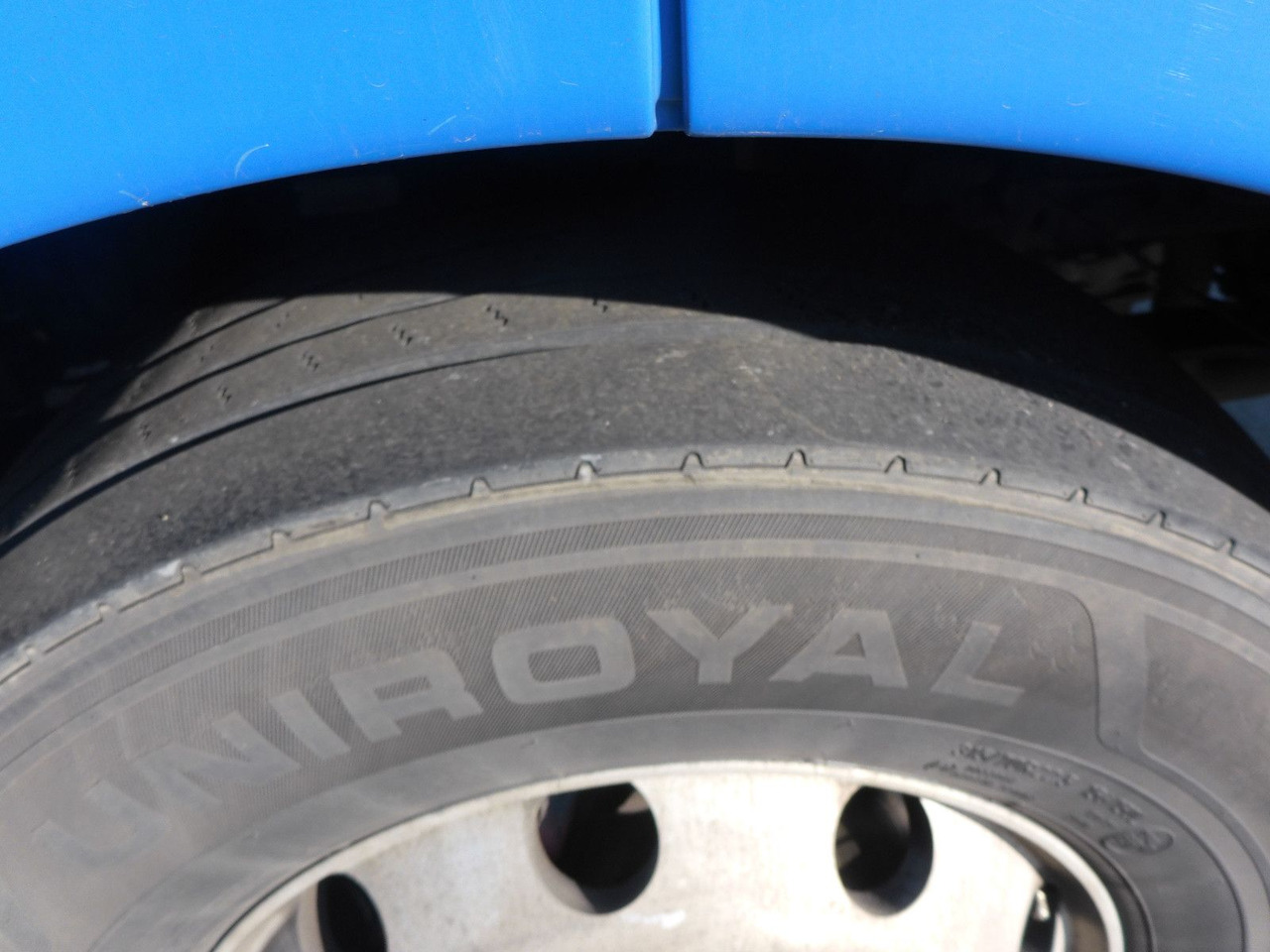 MAN TGX 18.440 Top Zustand Reifen 70 % grossesHaus - Tractor: foto 4 MAN TGX 18.440 Top Zustand Reifen 70 % grossesHaus - Tractor: foto 4