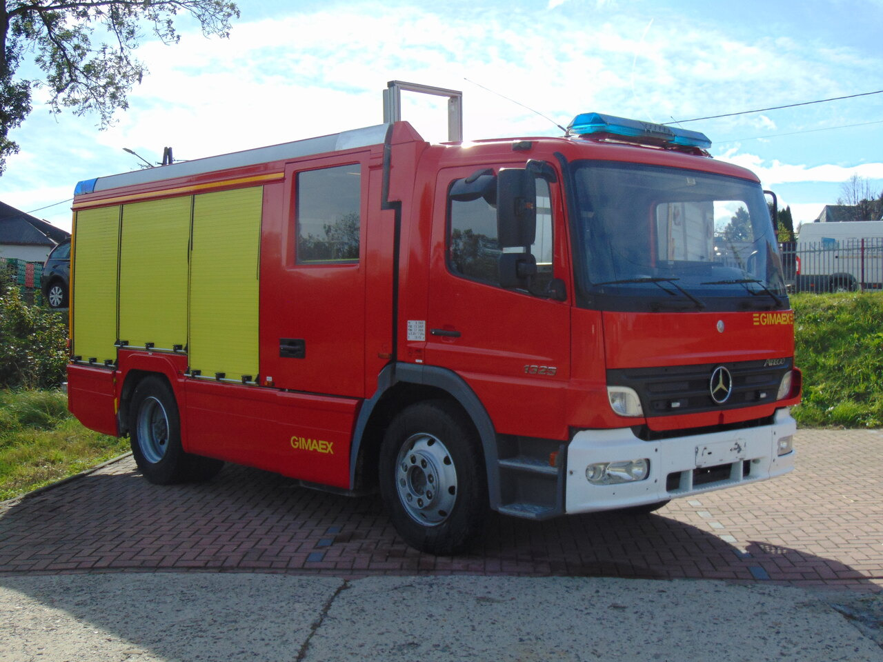 MERCEDES-BENZ Atego 1325F GIMAEX - Carro de bombeiro: foto 1 MERCEDES-BENZ Atego 1325F GIMAEX - Carro de bombeiro: foto 1