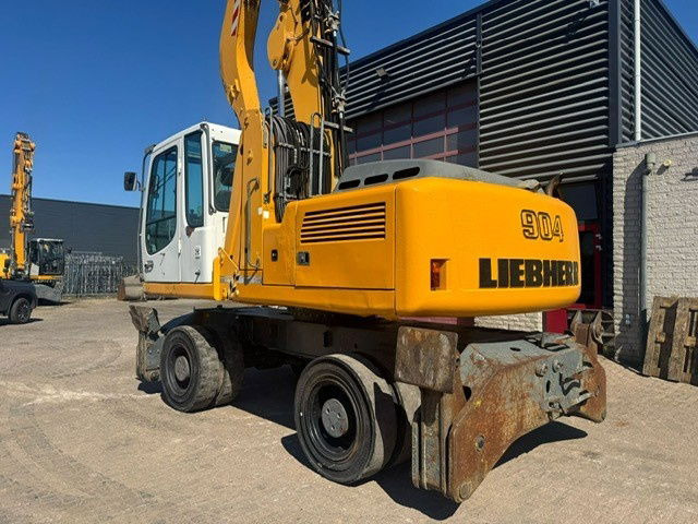 Liebherr A 904 C Litronic + Grab - Manipulador de material: foto 2 Liebherr A 904 C Litronic + Grab - Manipulador de material: foto 2