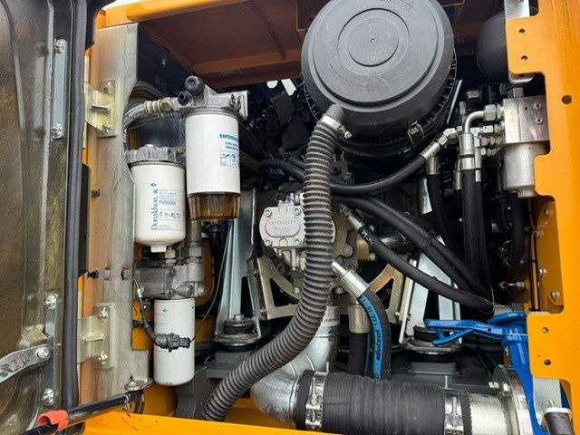 Escavadeira de rodas Liebherr A914 Rototilt: foto 12