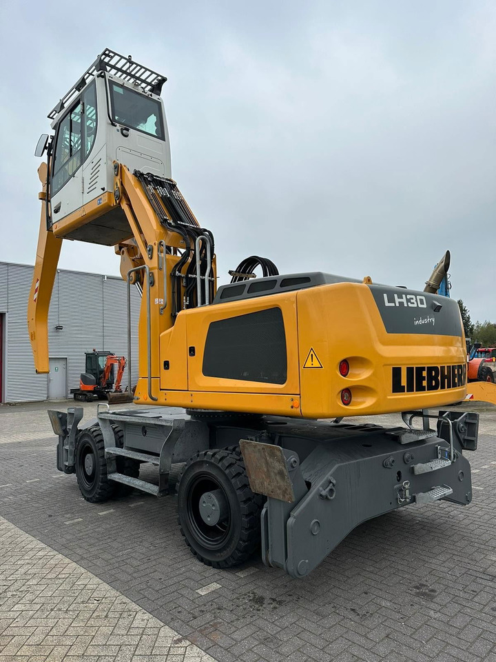 Liebherr LH 30 M - Manipulador de material: foto 3 Liebherr LH 30 M - Manipulador de material: foto 3