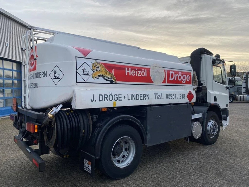 DAF 65CF-240 / FULL STEEL / POMP / 3 COMPARTIMENTS / 8350 LITER / ONLY:25969 KM / EURO-2 / MANUAL / GOOD CONDITION - Caminhão tanque: foto 5 DAF 65CF-240 / FULL STEEL / POMP / 3 COMPARTIMENTS / 8350 LITER / ONLY:25969 KM / EURO-2 / MANUAL / GOOD CONDITION - Caminhão tanque: foto 5