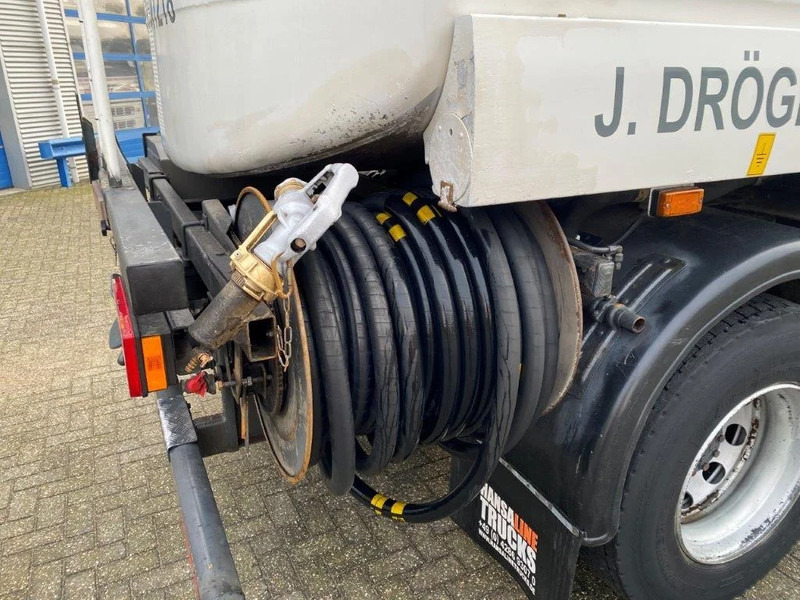 Leasing de DAF 65CF-240 / FULL STEEL / POMP / 3 COMPARTIMENTS / 8350 LITER / ONLY:25969 KM / EURO-2 / MANUAL / GOOD CONDITION DAF 65CF-240 / FULL STEEL / POMP / 3 COMPARTIMENTS / 8350 LITER / ONLY:25969 KM / EURO-2 / MANUAL / GOOD CONDITION: foto 9