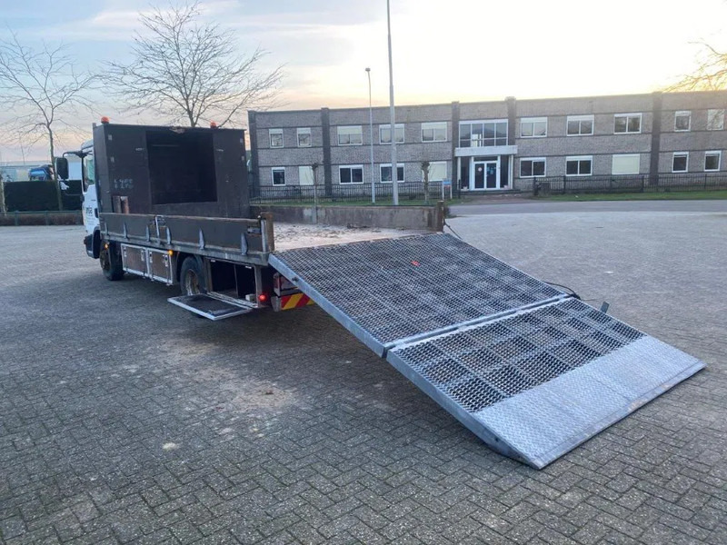 MAN TGL10-180 / HYDRAULISCH PLATFORM / ONLY: 428970 KM / MANUAL / EURO-4 / 2007 - Camião transporte de veículos: foto 4 MAN TGL10-180 / HYDRAULISCH PLATFORM / ONLY: 428970 KM / MANUAL / EURO-4 / 2007 - Camião transporte de veículos: foto 4