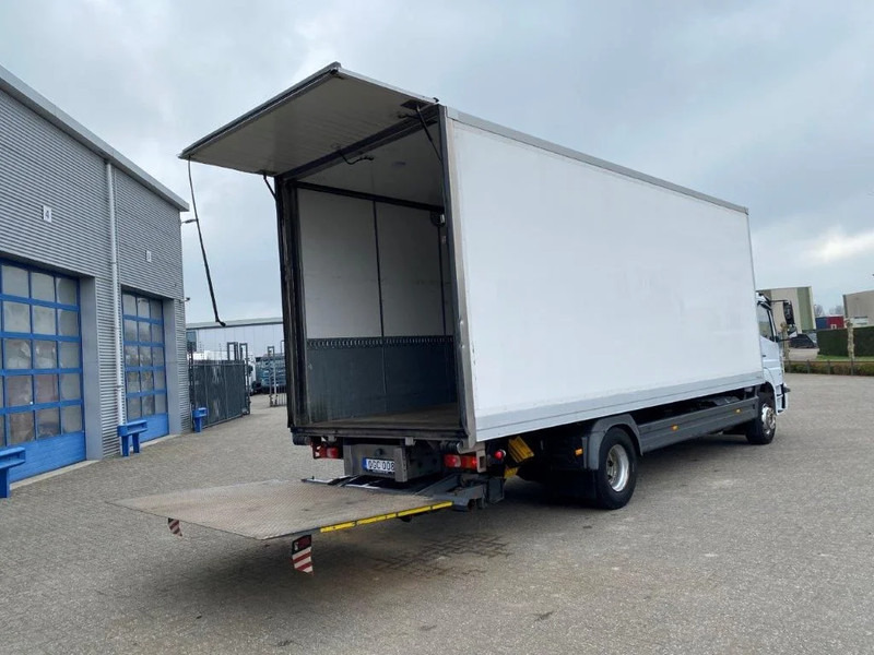 Mercedes-Benz ATEGO 1624 / AUTOMATIC / CLOSED BOX / SIDE DOORS / AIRCO / LWDS / FCW / EURO-6 / 2016 - Camião furgão: foto 4 Mercedes-Benz ATEGO 1624 / AUTOMATIC / CLOSED BOX / SIDE DOORS / AIRCO / LWDS / FCW / EURO-6 / 2016 - Camião furgão: foto 4