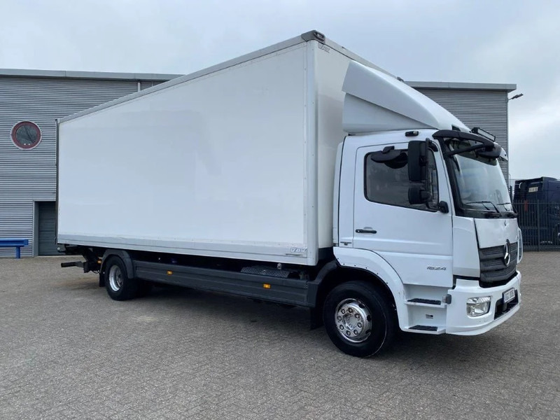 Mercedes-Benz ATEGO 1624 / AUTOMATIC / CLOSED BOX / SIDE DOORS / AIRCO / LWDS / FCW / EURO-6 / 2016 - Camião furgão: foto 2 Mercedes-Benz ATEGO 1624 / AUTOMATIC / CLOSED BOX / SIDE DOORS / AIRCO / LWDS / FCW / EURO-6 / 2016 - Camião furgão: foto 2