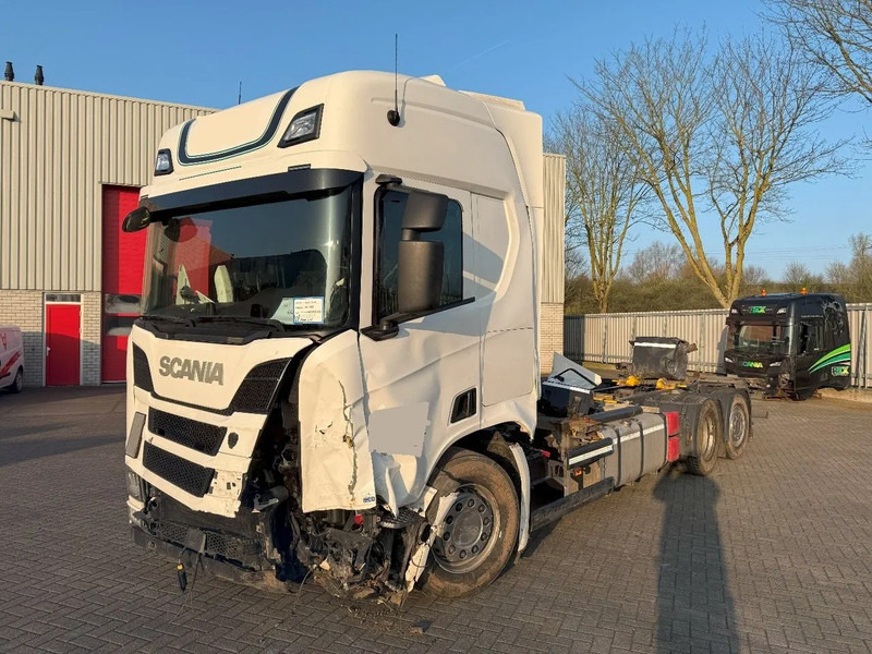 Scania NGS R450 / RETARDER / 6X2 / LIFT+LENKASCHE / GERMAN TRUCK / FULL AIR / 476439 KM / AUTOMATIC / EURO-6 / 2022 - Camião transportador de contêineres/ Caixa móvel: foto 1 Scania NGS R450 / RETARDER / 6X2 / LIFT+LENKASCHE / GERMAN TRUCK / FULL AIR / 476439 KM / AUTOMATIC / EURO-6 / 2022 - Camião transportador de contêineres/ Caixa móvel: foto 1