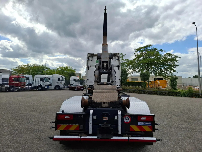 Scania NGS R500 / RETARDER / AJK HOOK 22 TON / LIFT+LENKACHSE / TUV:17-06-2026 / NAVI / LWDS / ALCOA / LEATHER / AUTOMATIC / EURO-6 / 2 - Camião polibenne: foto 4 Scania NGS R500 / RETARDER / AJK HOOK 22 TON / LIFT+LENKACHSE / TUV:17-06-2026 / NAVI / LWDS / ALCOA / LEATHER / AUTOMATIC / EURO-6 / 2 - Camião polibenne: foto 4
