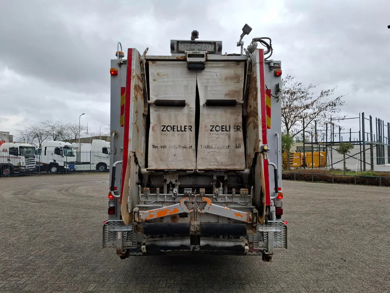 Scania P360 / RETARDER / ONLY:234640 KM / LENKACHSE / AIRCO / WORKING GARBAGE TRUCK / AUTOMATIC / EURO-5 / 2013 - Caminhão de lixo: foto 5 Scania P360 / RETARDER / ONLY:234640 KM / LENKACHSE / AIRCO / WORKING GARBAGE TRUCK / AUTOMATIC / EURO-5 / 2013 - Caminhão de lixo: foto 5