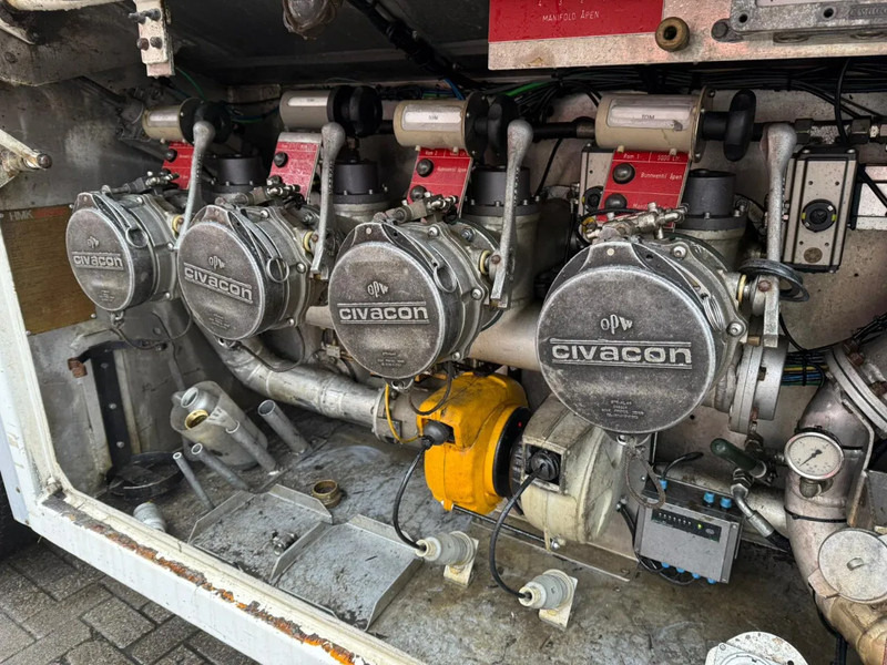 Leasing de Scania R480 / ENGINE RUNING / RETARDER / 4 COMPARTIMENTS / 18000 LITER TOTAAL / LIFT+LENKACHSE / AUTOMATIC / EURO-5 / 2009 Scania R480 / ENGINE RUNING / RETARDER / 4 COMPARTIMENTS / 18000 LITER TOTAAL / LIFT+LENKACHSE / AUTOMATIC / EURO-5 / 2009: foto 15