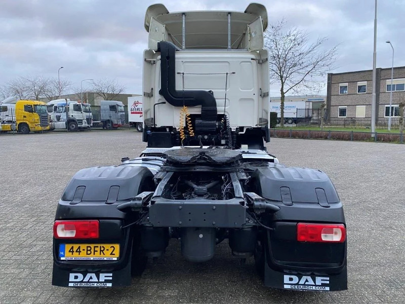 DAF CF370 / NICE CLEAN NL TRUCK / TYRES 80% / AUTOMATIC / EURO-6 / 2015 - Tractor: foto 4 DAF CF370 / NICE CLEAN NL TRUCK / TYRES 80% / AUTOMATIC / EURO-6 / 2015 - Tractor: foto 4