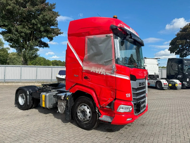 DAF XF 450 FT / ENGINE RUNNING / ONLY:132521 KM / HYDRAULICS / DIGITAL DASH / DEB / HIGH CAB / AUTOMATIC / EURO-6 / 2024 - Tractor: foto 2 DAF XF 450 FT / ENGINE RUNNING / ONLY:132521 KM / HYDRAULICS / DIGITAL DASH / DEB / HIGH CAB / AUTOMATIC / EURO-6 / 2024 - Tractor: foto 2