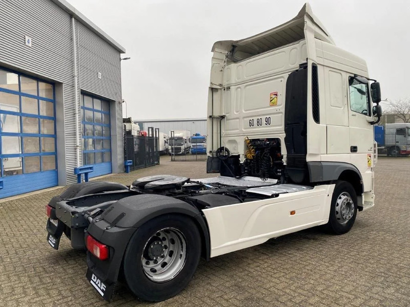 DAF XF106-460 / AUTOMATIC / DEB / PARKCOOL / AIRCO / EURO-6 / 2015 - Tractor: foto 5 DAF XF106-460 / AUTOMATIC / DEB / PARKCOOL / AIRCO / EURO-6 / 2015 - Tractor: foto 5