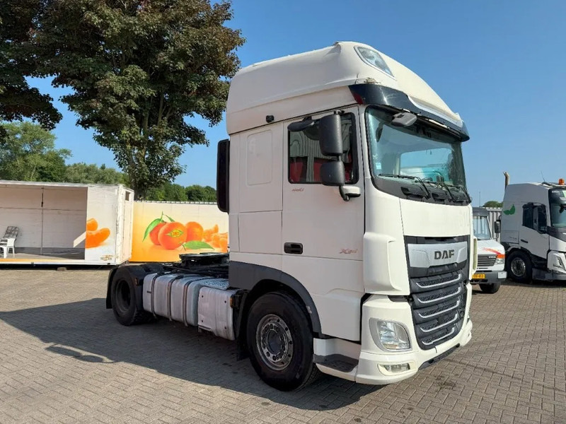 DAF XF106-480 / ENGINE RUNNING / INTARDER / HYDRAULICS / ONLY:280248 KM / PARKCOOL / LWDS / AUTOMATIC / EURO-6 / 2022 - Tractor: foto 2 DAF XF106-480 / ENGINE RUNNING / INTARDER / HYDRAULICS / ONLY:280248 KM / PARKCOOL / LWDS / AUTOMATIC / EURO-6 / 2022 - Tractor: foto 2