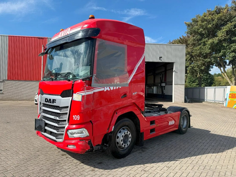 DAF XF450 FT / ENGINE RUNNING / ONLY:132521 KM / HYDRAULICS / DIGITAL DASH / DEB / HIGH CAB / AUTOMATIC / EURO-6 / 2024 - Tractor: foto 1 DAF XF450 FT / ENGINE RUNNING / ONLY:132521 KM / HYDRAULICS / DIGITAL DASH / DEB / HIGH CAB / AUTOMATIC / EURO-6 / 2024 - Tractor: foto 1