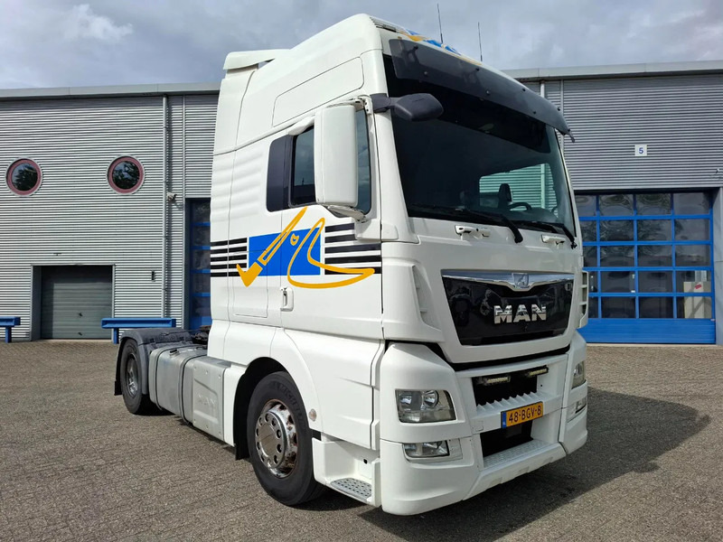 MAN TGX 18.440 / NL TRUCK / TUV:20-02-2026 / DOUBLE TANK / NAVI / FRIDGE / MICROWAVE / ACC / LWDS / AUTOMATIC / EURO-6 / 2016 - Tractor: foto 2 MAN TGX 18.440 / NL TRUCK / TUV:20-02-2026 / DOUBLE TANK / NAVI / FRIDGE / MICROWAVE / ACC / LWDS / AUTOMATIC / EURO-6 / 2016 - Tractor: foto 2