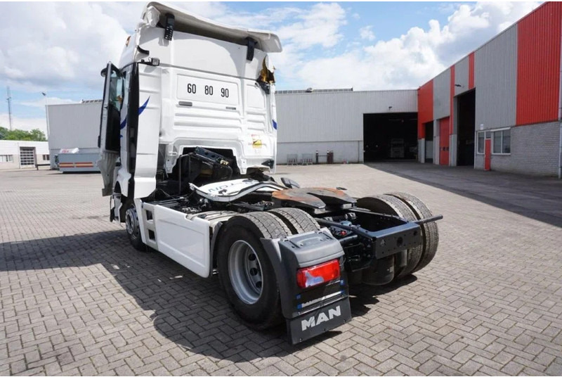 MAN TGX18.470 / AUTOMATIC / INTARDER / NEW TYPE / EURO-6 / 2021 - Tractor: foto 4 MAN TGX18.470 / AUTOMATIC / INTARDER / NEW TYPE / EURO-6 / 2021 - Tractor: foto 4