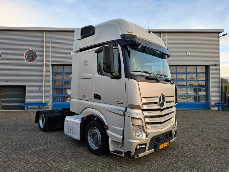 Mercedes-Benz Actros 1842 / NL TRUCK / MEGA / TUV:12-02-2026 / GIGASPACE / ONLY:526303 KM / SMART TACHO / AUTOMATIC / EURO-6 / 2012 - Tractor: foto 2 Mercedes-Benz Actros 1842 / NL TRUCK / MEGA / TUV:12-02-2026 / GIGASPACE / ONLY:526303 KM / SMART TACHO / AUTOMATIC / EURO-6 / 2012 - Tractor: foto 2