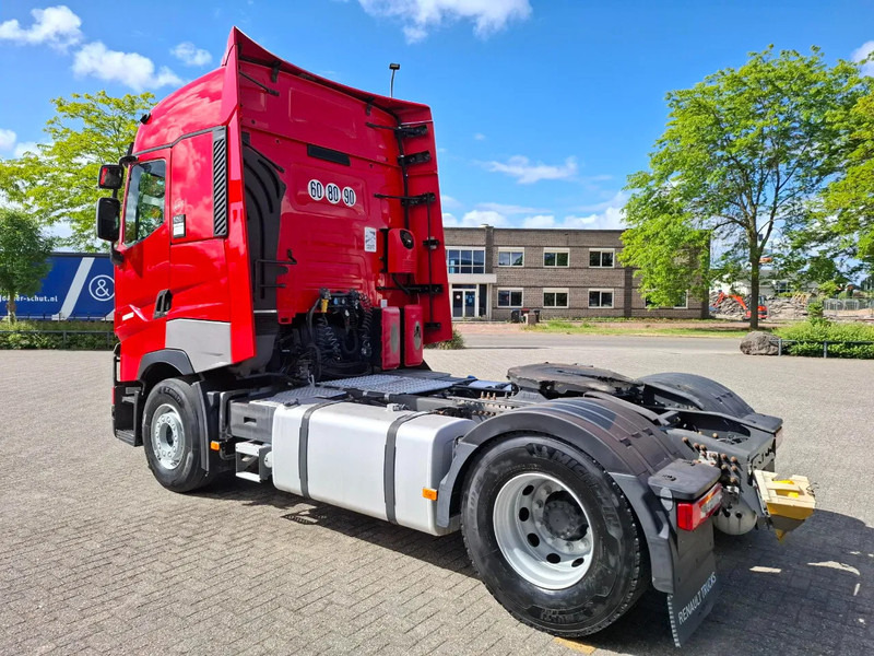 Renault T520 / RETARDER / DOUBLE TANK / TUV:19-03-2026 / PARKCOOL / ACC / LWDS / FRIDGE / AUTOMATIC / EURO-6 / 2019 - Tractor: foto 3 Renault T520 / RETARDER / DOUBLE TANK / TUV:19-03-2026 / PARKCOOL / ACC / LWDS / FRIDGE / AUTOMATIC / EURO-6 / 2019 - Tractor: foto 3