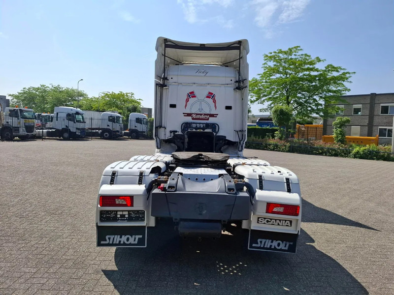 Scania R490 / BOOGIE / ONLY:638592 KM / ALCOA / LEATHER / XENON / SIDESKIRTS / AUTOMATIC / EURO-6 / 2015 - Tractor: foto 4 Scania R490 / BOOGIE / ONLY:638592 KM / ALCOA / LEATHER / XENON / SIDESKIRTS / AUTOMATIC / EURO-6 / 2015 - Tractor: foto 4