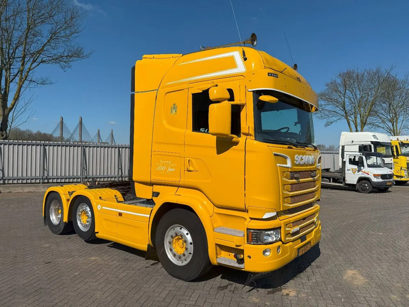 Scania R520 V8 / ENGINE RUNNING / RETARDER / HYDRAULICS / NL TRUCK / LIFT+LENKACHSE / ONLY:717000 KM / EURO-6 /2015 - Tractor: foto 2 Scania R520 V8 / ENGINE RUNNING / RETARDER / HYDRAULICS / NL TRUCK / LIFT+LENKACHSE / ONLY:717000 KM / EURO-6 /2015 - Tractor: foto 2