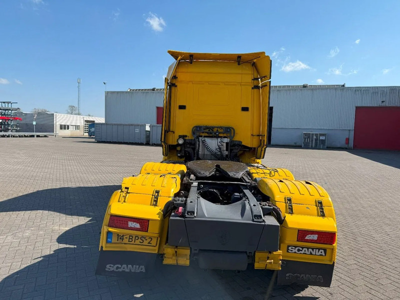 Scania R520 V8 / ENGINE RUNNING / RETARDER / HYDRAULICS / NL TRUCK / LIFT+LENKACHSE / ONLY:717000 KM / EURO-6 /2015 - Tractor: foto 4 Scania R520 V8 / ENGINE RUNNING / RETARDER / HYDRAULICS / NL TRUCK / LIFT+LENKACHSE / ONLY:717000 KM / EURO-6 /2015 - Tractor: foto 4