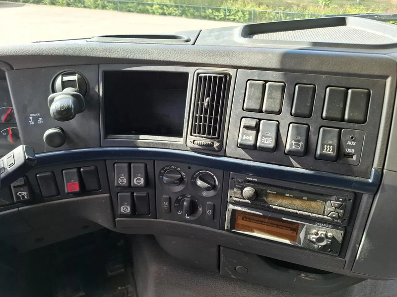 Tractor Volvo FH13-540 / HYDRAULICS / VEB+ / TUV:01-04-2026 / FRIDGE / AIRCO / SIDESKIRTS / AUTOMATIC / EURO-5 / 2012: foto 17