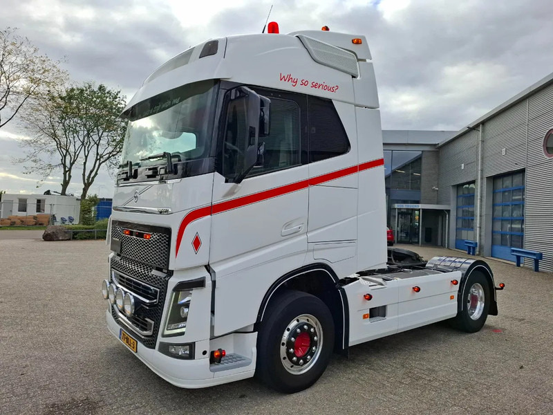 Volvo FH4-460 / CLEAN NL TRUCK / VEB+ / ADR / ACC / LWDS / DAS / DOUBLE TANK / LEATHER / FRIDGE / ALCOA / EURO-6 / 2016 - Tractor: foto 1 Volvo FH4-460 / CLEAN NL TRUCK / VEB+ / ADR / ACC / LWDS / DAS / DOUBLE TANK / LEATHER / FRIDGE / ALCOA / EURO-6 / 2016 - Tractor: foto 1