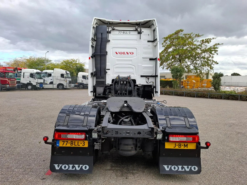 Volvo FH4-460 / CLEAN NL TRUCK / VEB+ / ADR / ACC / LWDS / DAS / DOUBLE TANK / LEATHER / FRIDGE / ALCOA / EURO-6 / 2016 - Tractor: foto 4 Volvo FH4-460 / CLEAN NL TRUCK / VEB+ / ADR / ACC / LWDS / DAS / DOUBLE TANK / LEATHER / FRIDGE / ALCOA / EURO-6 / 2016 - Tractor: foto 4