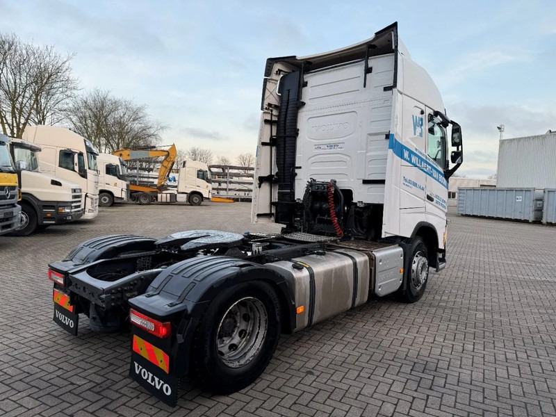 Volvo FH4-460 / ENGINE RUNNING / ONLY:388955KM / LWDS / AUTOMATIC / EURO-6 / 2019 - Tractor: foto 5 Volvo FH4-460 / ENGINE RUNNING / ONLY:388955KM / LWDS / AUTOMATIC / EURO-6 / 2019 - Tractor: foto 5