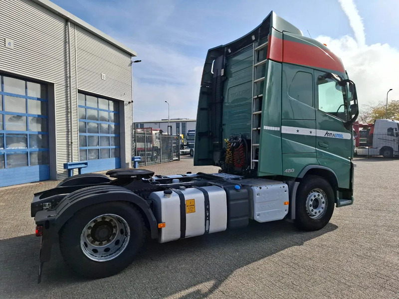 Volvo FH4-460 / VEB+ / DOUBLE TANK / FRIDGE / AIRCO / AUTOMATIC / EURO-6 / 2014 - Tractor: foto 5 Volvo FH4-460 / VEB+ / DOUBLE TANK / FRIDGE / AIRCO / AUTOMATIC / EURO-6 / 2014 - Tractor: foto 5