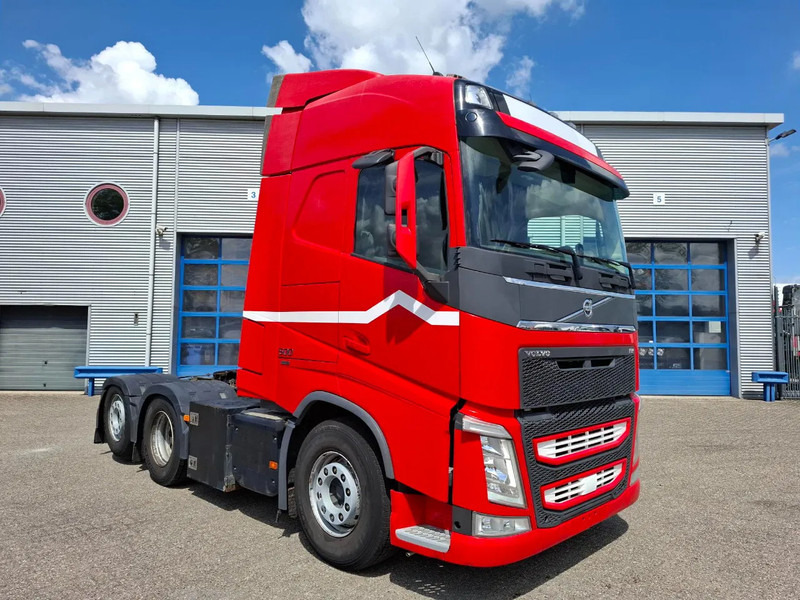 Volvo FH4-500 / VEB+ / ACC / LWDS / FRIDGE / FULL-AIR / 719722 KM / AUTOMATIC / EURO-6 / 2018 - Tractor: foto 2 Volvo FH4-500 / VEB+ / ACC / LWDS / FRIDGE / FULL-AIR / 719722 KM / AUTOMATIC / EURO-6 / 2018 - Tractor: foto 2