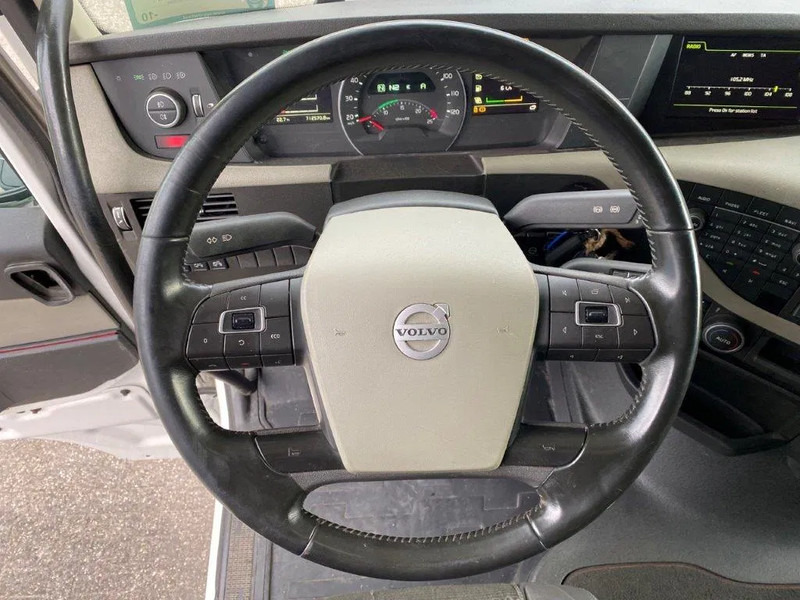Leasing de Volvo FH4-500 / VEB+ / HYDRAULICS / LWDS / I-PARCOOL / FRIDGE / AUTOMATIC / EURO-6 / 2018 Volvo FH4-500 / VEB+ / HYDRAULICS / LWDS / I-PARCOOL / FRIDGE / AUTOMATIC / EURO-6 / 2018: foto 13