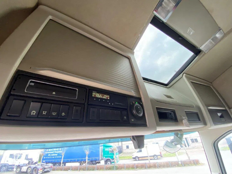 Leasing de Volvo FH4-500 / VEB+ / HYDRAULICS / LWDS / I-PARCOOL / FRIDGE / AUTOMATIC / EURO-6 / 2018 Volvo FH4-500 / VEB+ / HYDRAULICS / LWDS / I-PARCOOL / FRIDGE / AUTOMATIC / EURO-6 / 2018: foto 19