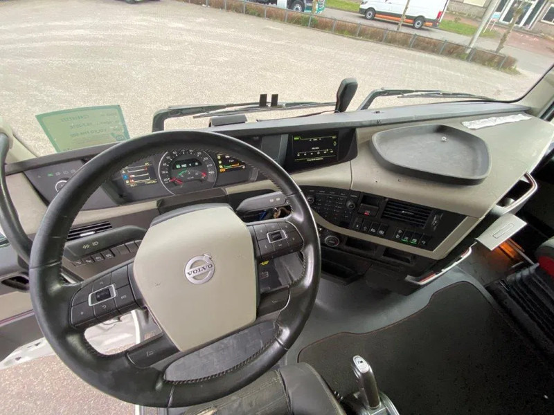 Leasing de Volvo FH4-500 / VEB+ / HYDRAULICS / LWDS / I-PARCOOL / FRIDGE / AUTOMATIC / EURO-6 / 2018 Volvo FH4-500 / VEB+ / HYDRAULICS / LWDS / I-PARCOOL / FRIDGE / AUTOMATIC / EURO-6 / 2018: foto 12