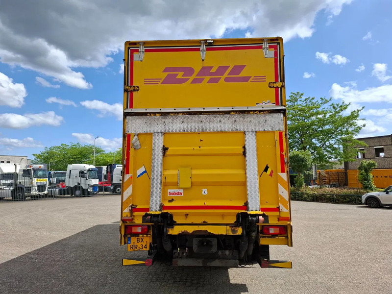 Volvo FH13-420 / NL TRUCK / PLATFORM 2000KG / AIRCO / FRIDGE / AUTOMATIC / EURO-5 / 2010 - Camião furgão: foto 5 Volvo FH13-420 / NL TRUCK / PLATFORM 2000KG / AIRCO / FRIDGE / AUTOMATIC / EURO-5 / 2010 - Camião furgão: foto 5