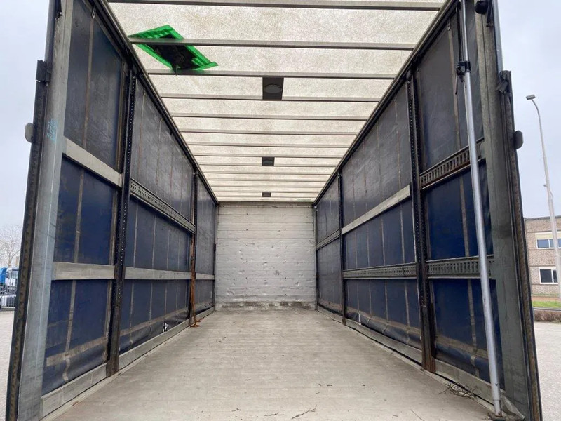 Volvo FM11-330 / LOW KM'S:472120 KM / LWDS / FULL-AIR / NAVI / CURTAIN SAILS / PLATFORM 2500KG / AUTOMATIC / EURO-6 / 2016 - Camião de lona: foto 5 Volvo FM11-330 / LOW KM'S:472120 KM / LWDS / FULL-AIR / NAVI / CURTAIN SAILS / PLATFORM 2500KG / AUTOMATIC / EURO-6 / 2016 - Camião de lona: foto 5