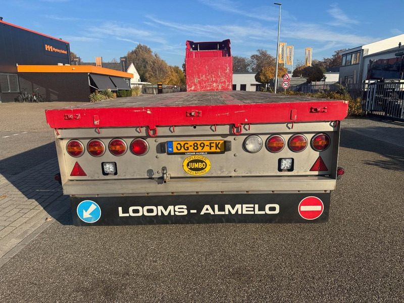 Jumbo 3-Axle, steering Axle, Hardwood, Lift, CL, Holes - Semi-reboque plataforma/ Caixa aberta: foto 3 Jumbo 3-Axle, steering Axle, Hardwood, Lift, CL, Holes - Semi-reboque plataforma/ Caixa aberta: foto 3