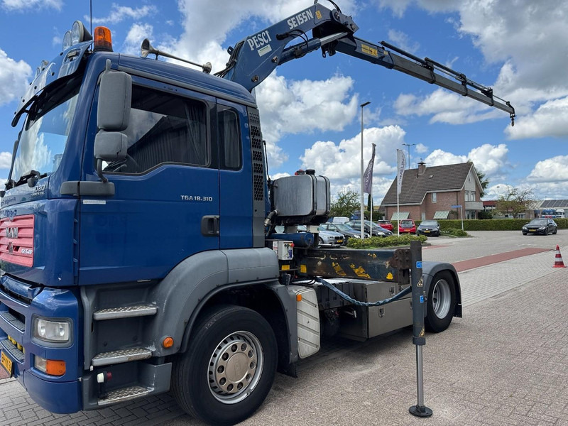 MAN TGA 18.310, Crane Pesci SE155N/4, Manual Kran, Grua, Grue, Kraan - Tractor: foto 5 MAN TGA 18.310, Crane Pesci SE155N/4, Manual Kran, Grua, Grue, Kraan - Tractor: foto 5