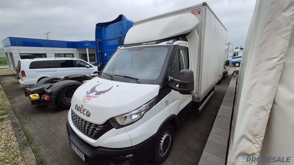 IVECO DAILY 35S16 skříň - 8 palet - Carrinha de contentor: foto 2 IVECO DAILY 35S16 skříň - 8 palet - Carrinha de contentor: foto 2