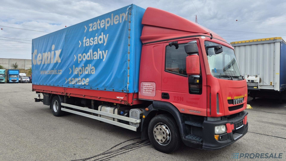 IVECO EUROCARGO ML 140E28 EURO 5 - valník s plachtou + hydraulické čelo 1,5 t - Camião de lona: foto 1 IVECO EUROCARGO ML 140E28 EURO 5 - valník s plachtou + hydraulické čelo 1,5 t - Camião de lona: foto 1