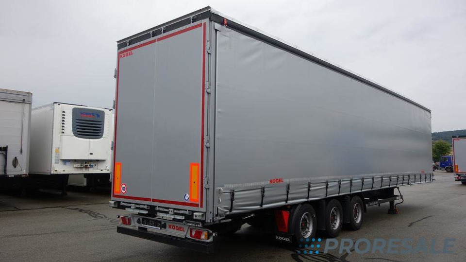 KÖGEL SN 24 MEGA - Semi-reboque de lona: foto 3 KÖGEL SN 24 MEGA - Semi-reboque de lona: foto 3