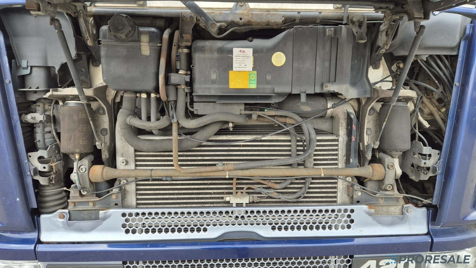 Leasing de  SCANIA R124 LB 6X2 EURO 3 - skříňový + hydraulické čelo SCANIA R124 LB 6X2 EURO 3 - skříňový + hydraulické čelo: foto 10