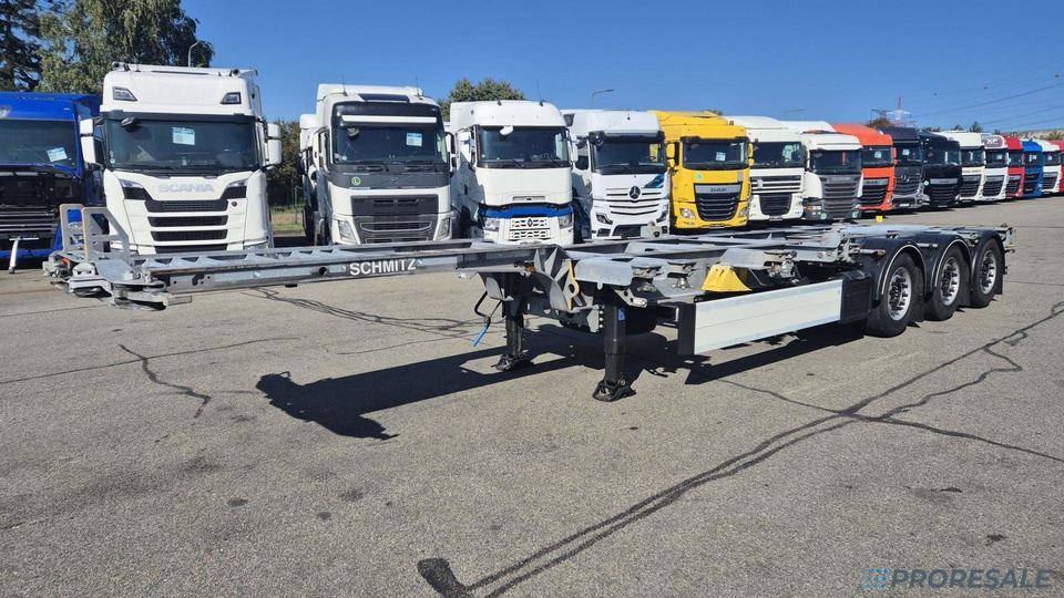 SCHMITZ CARGOBULL SCB S3D kontejnerový - Semi-reboque transportador de contêineres/ Caixa móvel: foto 2 SCHMITZ CARGOBULL SCB S3D kontejnerový - Semi-reboque transportador de contêineres/ Caixa móvel: foto 2