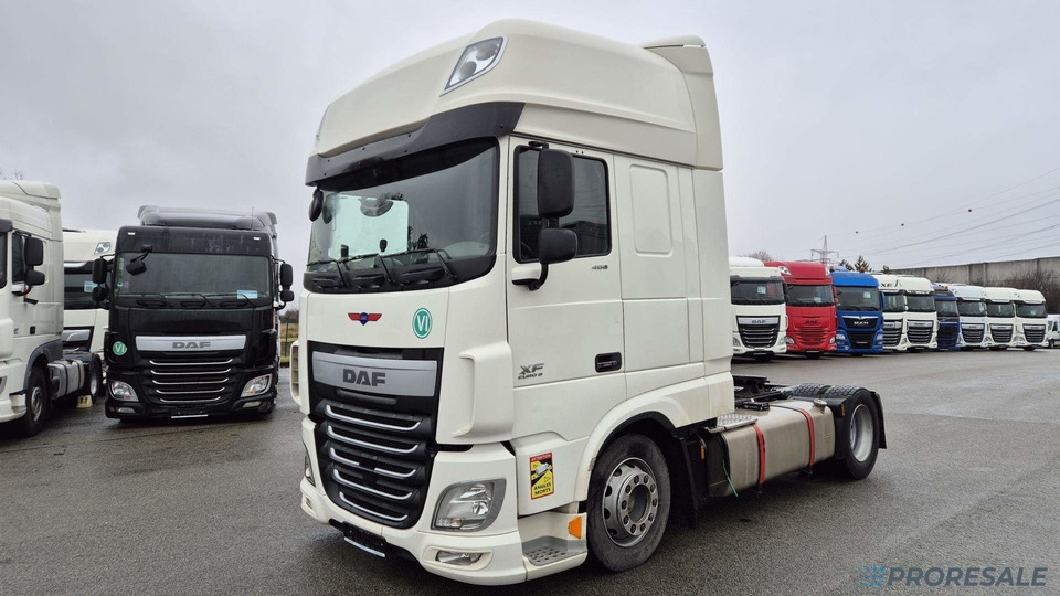 DAF XF 460 FT LOW DECK SSC EURO 6 - Tractor: foto 2 DAF XF 460 FT LOW DECK SSC EURO 6 - Tractor: foto 2