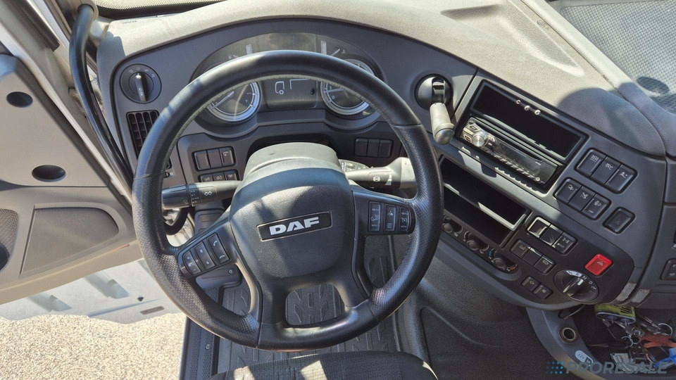 DAF XF 460 FT SSC EURO 6 - Tractor: foto 4 DAF XF 460 FT SSC EURO 6 - Tractor: foto 4