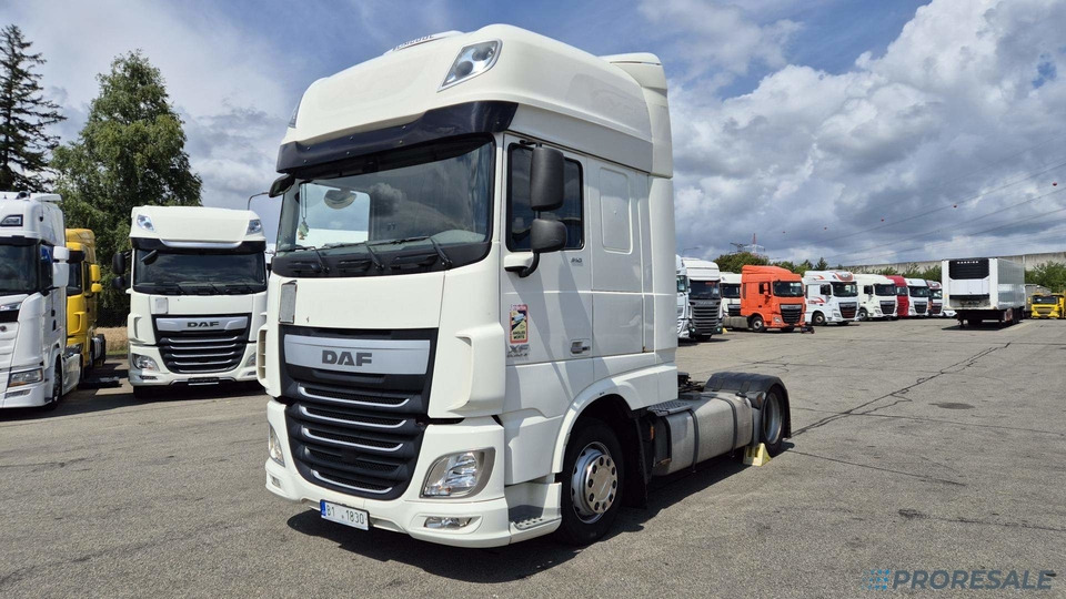 DAF XF 510 FT LOW DECK SSC EURO 6 - Tractor: foto 2 DAF XF 510 FT LOW DECK SSC EURO 6 - Tractor: foto 2
