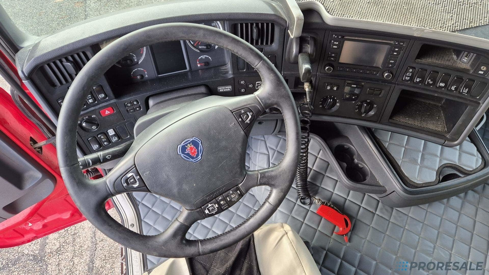 SCANIA R450 N320 HIGH LINE EURO 6 - Tractor: foto 4 SCANIA R450 N320 HIGH LINE EURO 6 - Tractor: foto 4