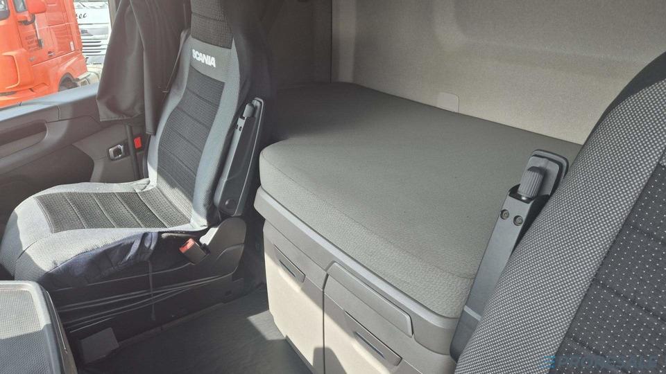 SCANIA S500 N323 NGS TOP LINE LOW DECK EURO 6 - Tractor: foto 5 SCANIA S500 N323 NGS TOP LINE LOW DECK EURO 6 - Tractor: foto 5